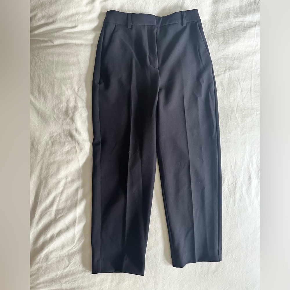 Express dress pants, straight super high rise, 0 short
NEW w tags. Navy - Picture 1 of 2
